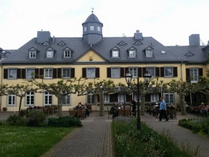 照片: Jagdschloss Niederwald